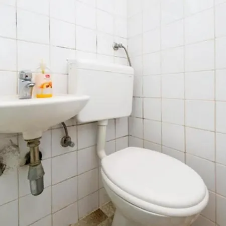Kisic - Double With Private External Bathroom Διαμέρισμα *